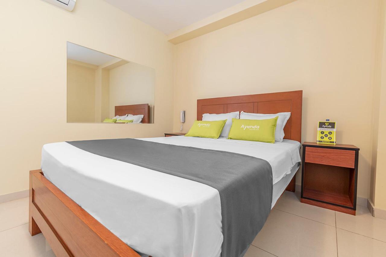 Ayenda Isis Hotel Lima Bagian luar foto